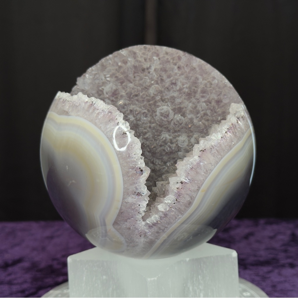 Druzy Amethyst Sphere - Das17 -